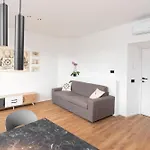 Apartamento Dn Art - D First Floor With View Terrace And Hot Tub Blevio