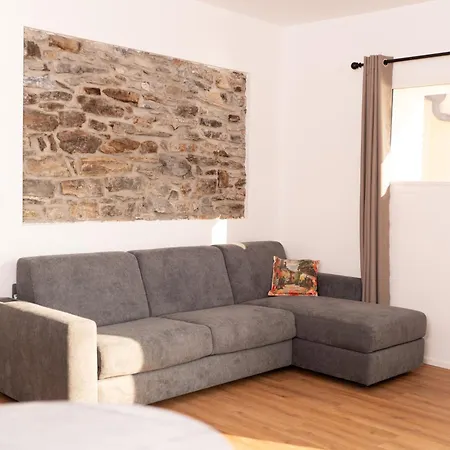 Dn Art Royale - D First Floor With View Terrace And Hot Tub - N Ground Floor With Internal Whirpool * ブレーヴィオ