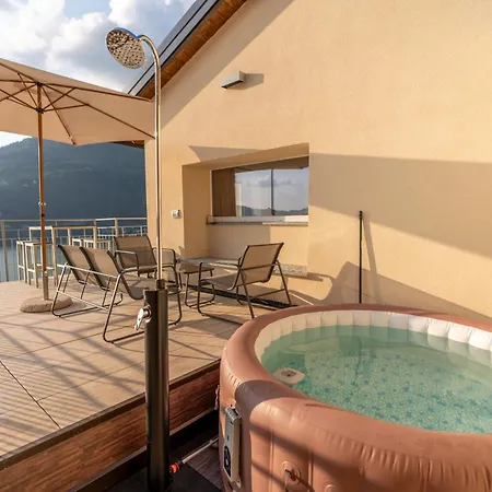 Dn Art - D First Floor With View Terrace And Hot Tub Appartamento