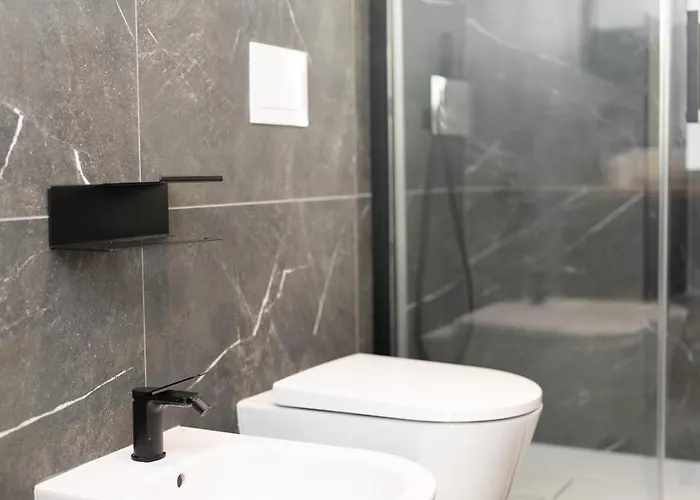 Dn Art - D First Floor With View Terrace And Hot Tub Blevio