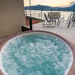 Dn Art - D First Floor With View Terrace And Hot Tub * Blevio